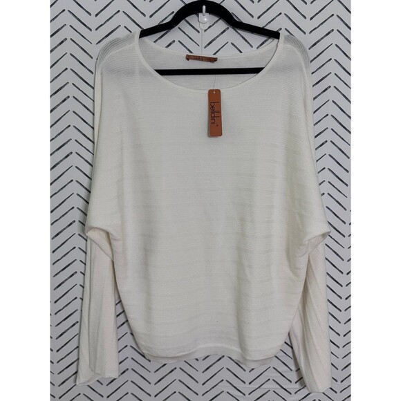 Belldini Sweaters - NWT Belldini Women's Winter White Oversized Striped Sweater‎ Size Large